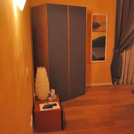 Frühstückspension Al Canto Del Cavour 3*